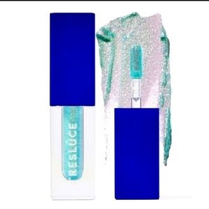 NIB - TRESLUCE- Metallic Liquid Eyeshadow in Crystal Mint - 1.45g - NEW